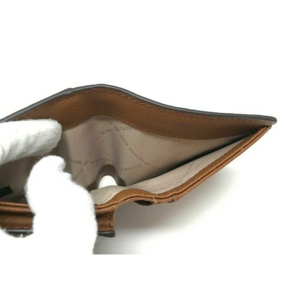 Michael Kors Pebbled Leather Wallet Luggage Gold - Picture 7 of 7